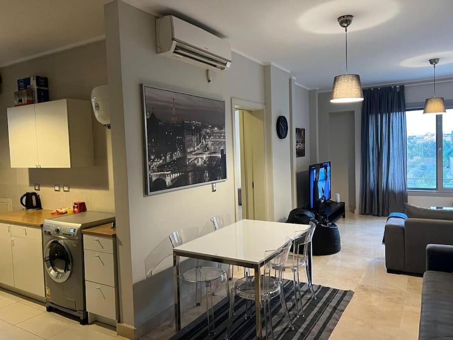 Beautiful & Cozy 1 Bedroom Apartment