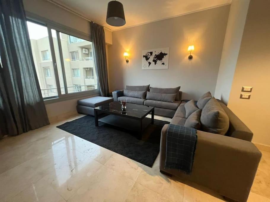 Beautiful & Cozy 1 Bedroom